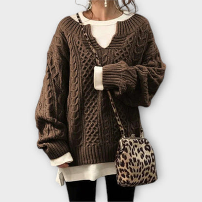 Lili - Oversized Knit Sweater with Cable Pattern