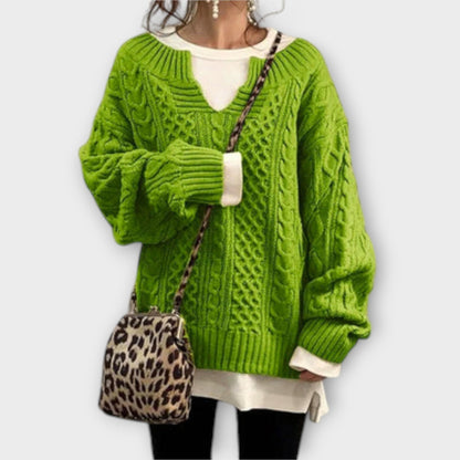 Lili - Oversized Knit Sweater with Cable Pattern