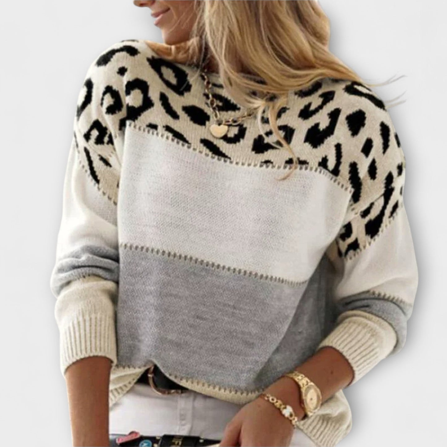 Cheyenne - Casual Sweater with Leopard Design